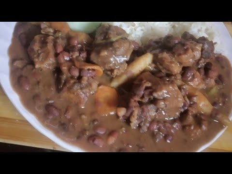 The Best Jamaican Chicken Stew Peas
