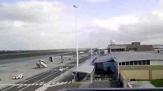 preview picture of video 'A SAAF Hawk Mk 120 doing a high speed flyby at FAPE/PLZ (Port Elizabeth Airport, South Africa)'