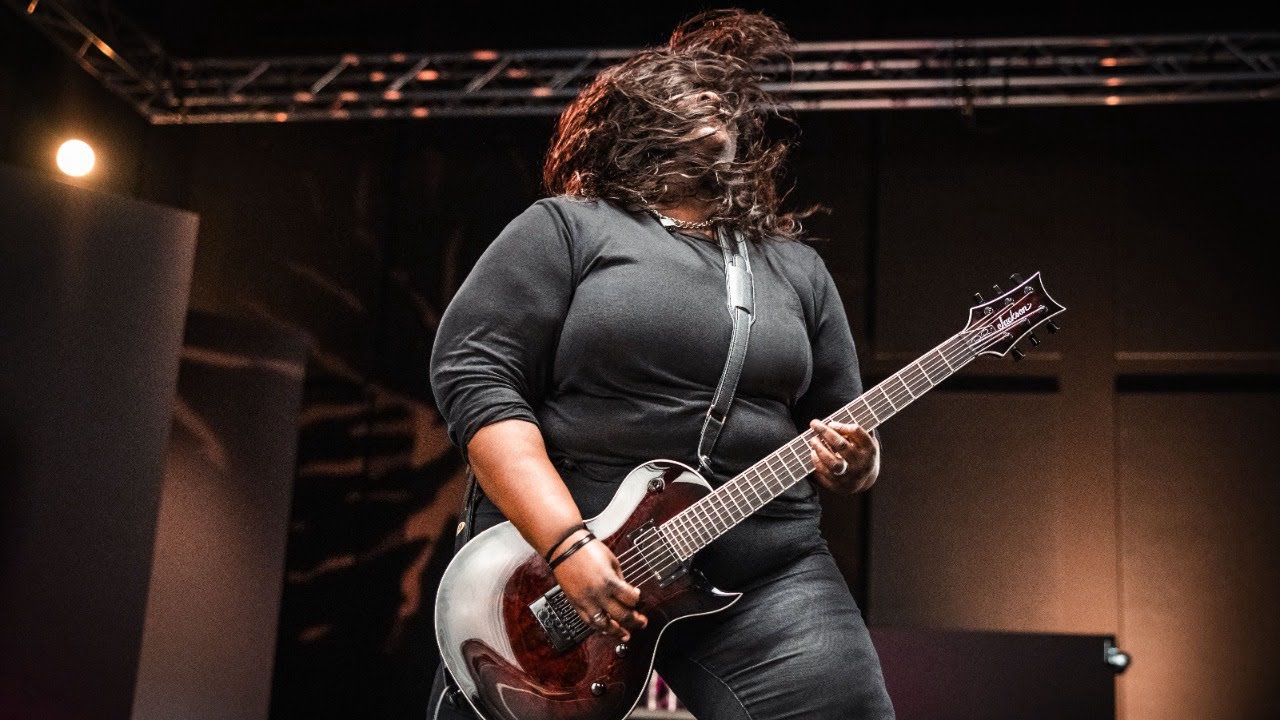 PipemanRadio Interviews Diamond Rowe the 1st Female African American Jackson Signature Guitar Artist