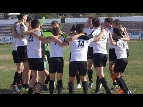 PREZENTAREA UNOR JUCĂTORII DE LA CADEȚI MARI AI ECHIPEI CSM FETEȘTI ⚽️💙⚽️💛⚽️❤