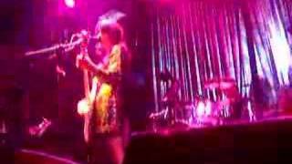 Howling Bells - Broken Bones