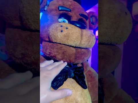 Freddy attempts to bite my hand off [Freddy 2.0 Testing] (ft. @RobbySauce ) #fnaf