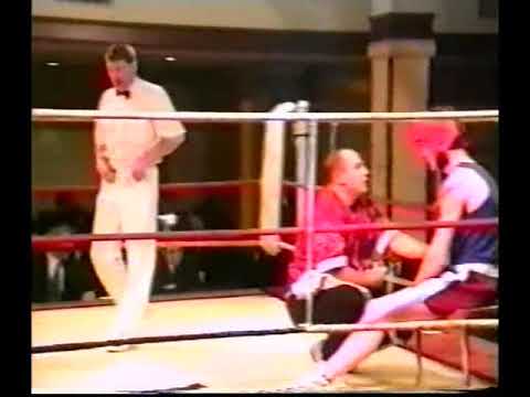 Alex Kelly V 2nd best boxer in the world BOXING March 1996