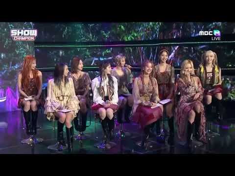 Mimo showing More & More's point choreo on Show Champion! ENG SUB