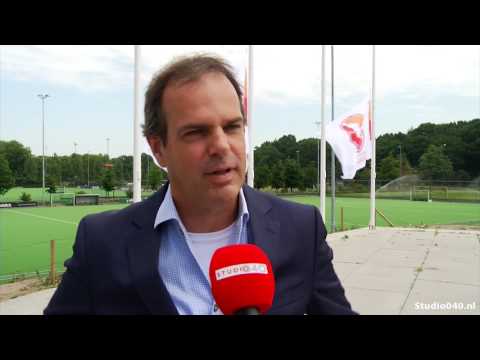 Clubicoon Oranje Rood Veelenturf overleden