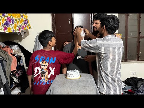 Akhir vishnu ka cake cutting ho hi gya 😅😅#birthday #celebration #birthdayvlog #trending #youtube 