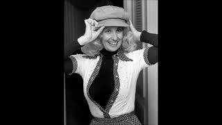 Tammy Wynette-Stand By Your Man. Number 1 on May 17, 1975 in UK