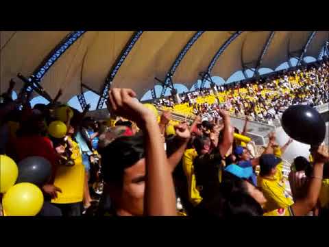 "Ultra Kanarios vs CC" Barra: Ultra Kanaria &bull; Club: San Luis de Quillota