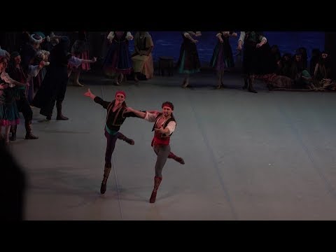 Ivan Vasiliev & Alexandr Omar -  Le Corsaire, 1st scene excerpt - Mikhailovsky 08 02 2018