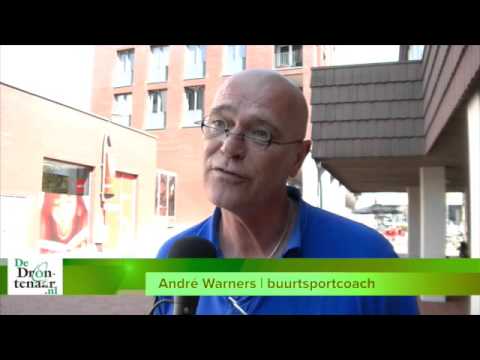 Bibliotheek en stichting Geschieschrijving houden ‘stadswandelingen’ in Dronten Bibliotheek en stichting Geschieschrijving houden ‘stadswandelingen’ in Dronten