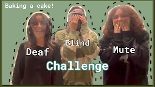 Download lagu Baking a cake blindfolded!! | Deaf mute and blind challenge (late Christmas edition) mp3