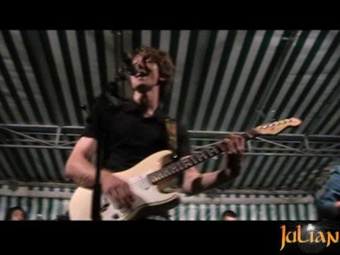 Julian : Suite sudarmoricaine