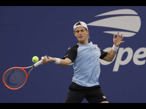 Tennis Teen Ostapenkov stuns Schwartzman in Davis Cup