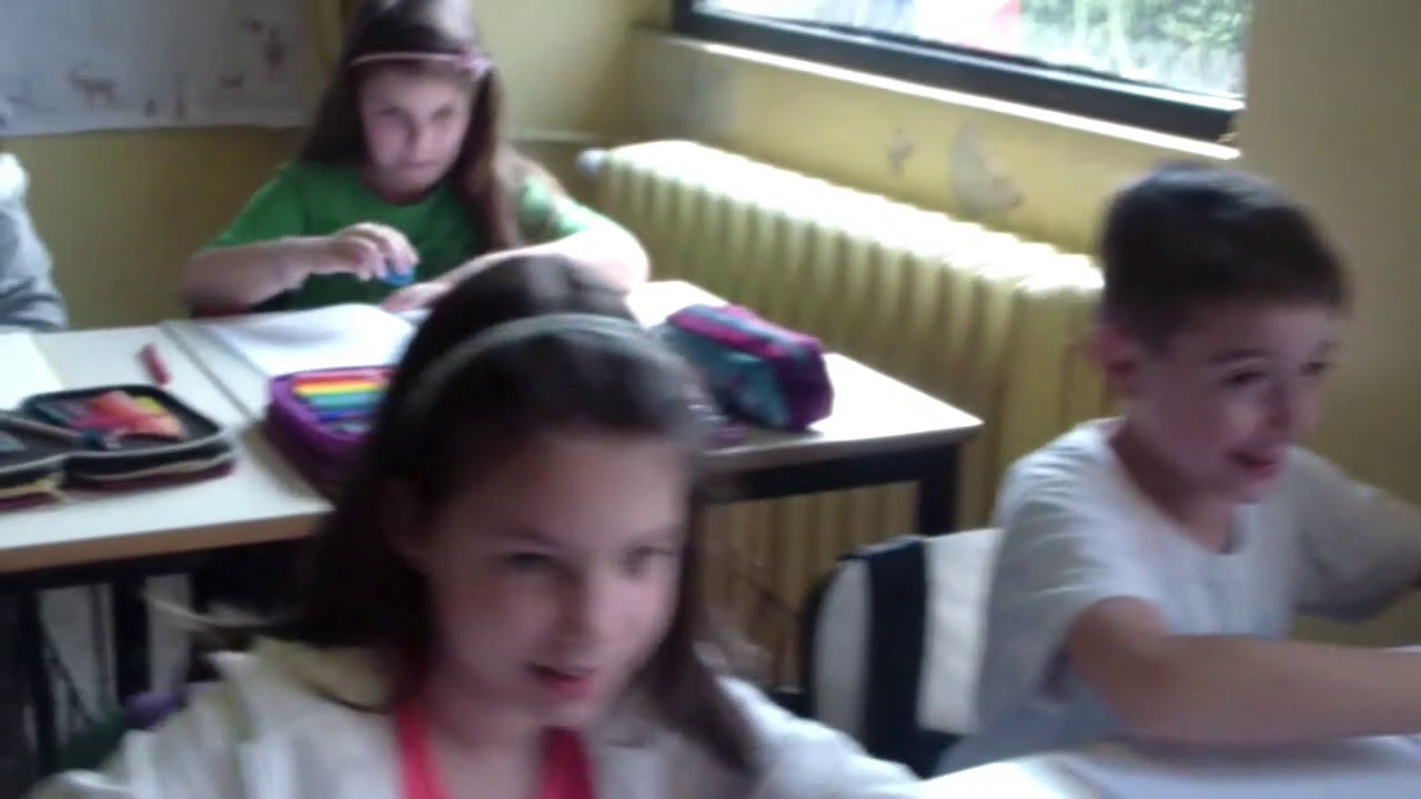 Watch Now Scuola primaria Cesare Battisti Scuola primaria Cesare Battisti