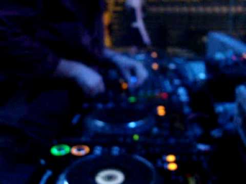 Dj Gio Di Leva (SIDEKICK) @ TMN Noche - Portugal Part 8.wmv