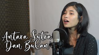 Download lagu Antara Sutra Dan Bulan - Saleem Iklim | Elma Bening Musik Cover mp3 Download lagu Antara Sutra Dan Bulan - Saleem Iklim | Elma Bening Musik Cover mp3