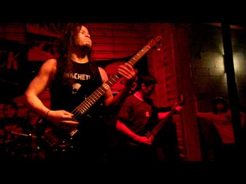 Lay in Ruins - Roadkill LIVE @ The Monster Car Wash in Edinburg Tx 2010 (HD)