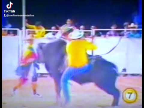 ROBSON PALERMO X STRIKE - RODEIO DE JAGUARIÚNA 2005