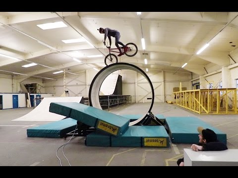 Vlog 50 - Riding The Wheel Of Death!