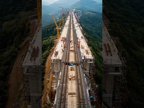 🚧💥A giant railway bridge under construction collapsed #RailwayBridge #buildingfail #shorts