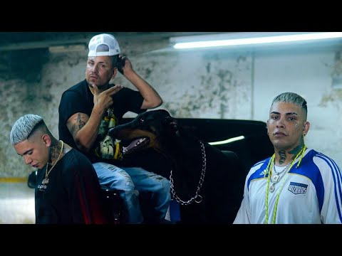 ECKO, Callejero Fino, El Perro - Te Escapas De Mis Brazos Remix (Version Original)