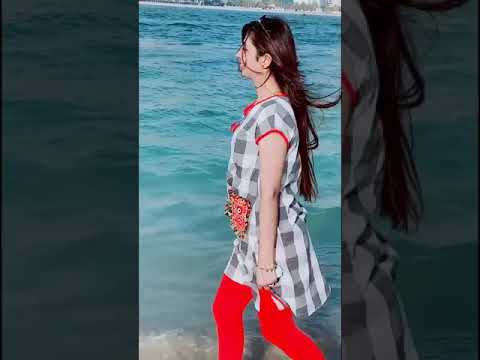 faryal faryyy in Arabic in say #shirt video
