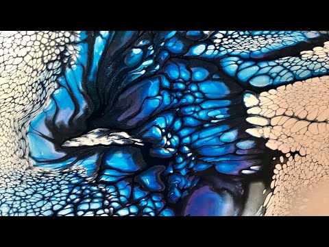 #199.  Trying for that watercolor effect!  / fluid art / SheleeArt / Dutch pour