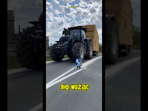 Ogromne wożenie słomy #short #shorts #rolnictwo #agriculture #ciągniki #ciągnik
