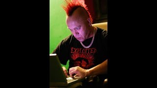 THE EXPLOITED  -  Computers Don&#39;t Blunder