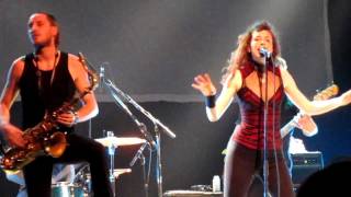 Melissa Auf der Maur - Skin Receiver (live in Montreal)