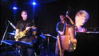 Dena DeRose Quartet Featuring Robert Anchipolovsky Live At The Shablul Jazz Club