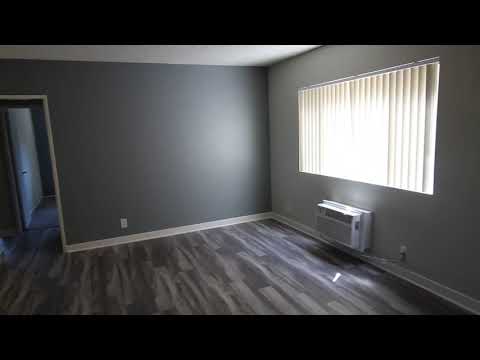 PL8294 - Updated 2 + 1 Apartment For Rent (North Hollywood, CA)