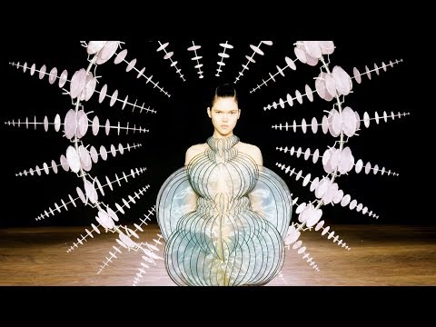Iris Van Herpen | Haute Couture | Fall/Winter 2019/20