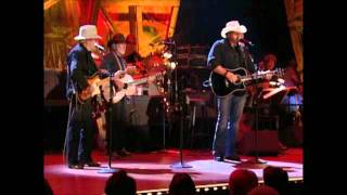 Willie Nelson, Merle Haggard &amp; Toby Keith - Ramblin&#39; Fever