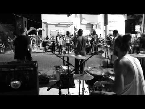 The Onironauts @ Banana Giò - "The concentration power of a centipede"