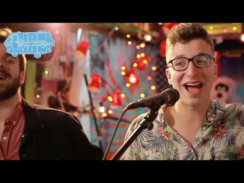 Video thumbnail for I’m Not Famous (Live Session, Los Angeles, CA, 2017)