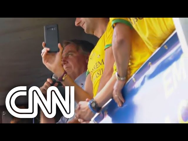 Bolsonaro discursa para apoiadores em São Paulo | CNN 360