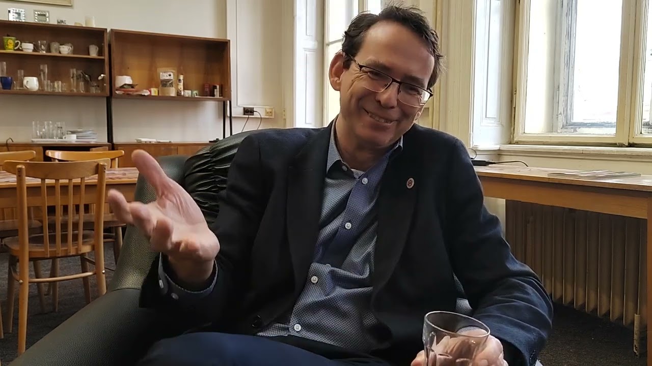 Petr Drulák: levice, konzervativismus, křesťanství, islám, Putin, Ukrajina a Orbán. ROZHOVOR