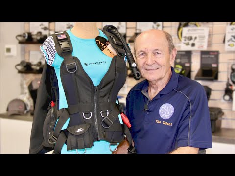 Woman's BCD That Fit Right - Scuba Tech Tips: S19E06