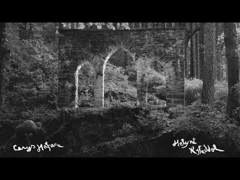 Cerys Hafana - Helynt Ryfeddol