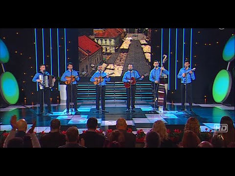 Tamburaški sastav Sjaj - Slavonac sam ja (Lijepom našom u Slavonskom Brodu 21.3.2020.)