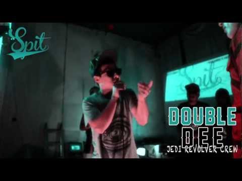 Double Dee vs Axer Kamikaze