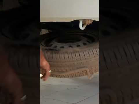 How to remove spare wheel/stepney in Ertiga |#ertiga | Spare wheel | Stepney wheel |