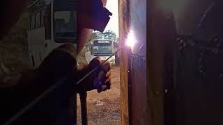 Download lagu Tes anggota baru Welder/tukang las #shorts #tambangbatubarakalimantan #shorts #shorts #shorts #123 mp3