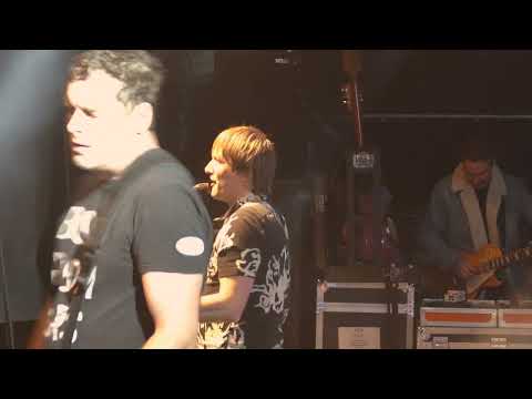 Ash with 'Girl From Mars' performed at LeeStock 2022