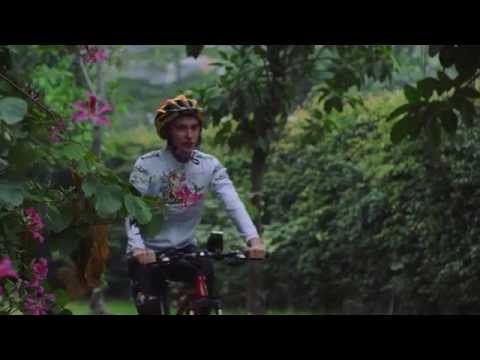 Den smarta cykelhjälmen från Livall