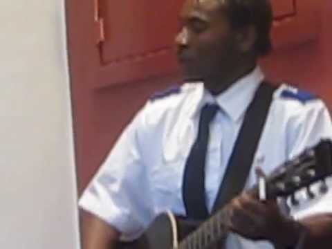 Söndags gudstjänstsång på Centrumkåren (9:e kåren) 24/3-2013, kl 17:00.