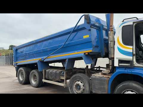 SCANIA P410 8x4 TIPPER - Image 2
