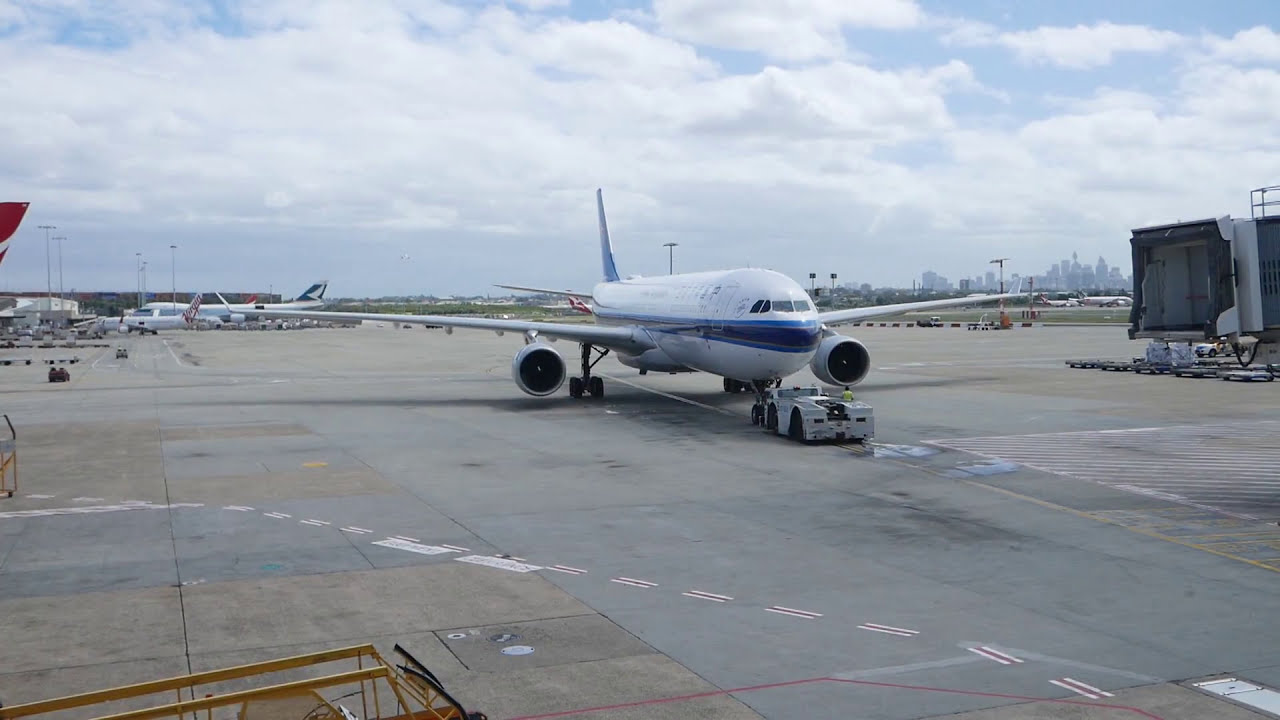 SkyTeam Lounge thumbnail