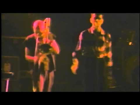 Indoor Life "Searching" (live 1983)